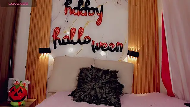 Snapshot of ValeriCardenas chatting on October 2, 1:01 am ValeriCardenas online show from October 2, 1:01 am