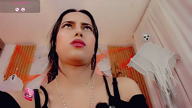 Snapshot of ValeriCardenas chatting on October 29, 1:08 am ValeriCardenas online show from October 29, 1:08 am