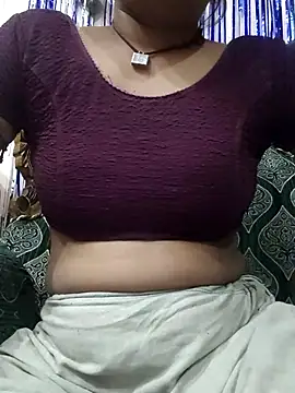 Snapshot of Anitabhabi_2 chatting on March 8, 3:35 pm Anitabhabi 2 online show from March 8, 3:35 pm