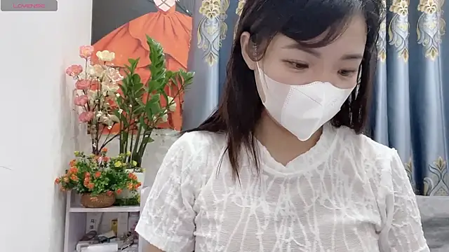 Snapshot of shishi_101 chatting on September 25, 1:26 pm shishi 101 online show from September 25, 1:26 pm