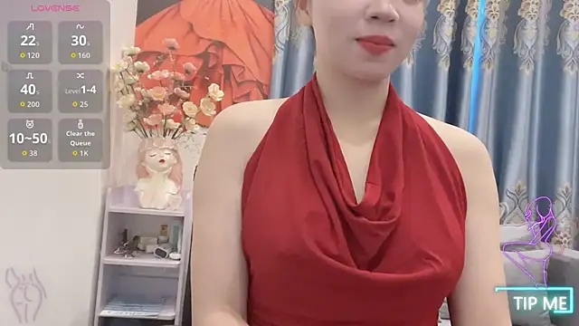 Snapshot of shishi_101 chatting on October 15, 1:28 am shishi 101 online show from October 15, 1:28 am