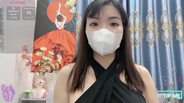 Snapshot of shishi_101 chatting on November 10, 1:26 am shishi 101 online show from November 10, 1:26 am