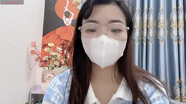 Snapshot of shishi_101 chatting on November 16, 2:28 am shishi 101 online show from November 16, 2:28 am