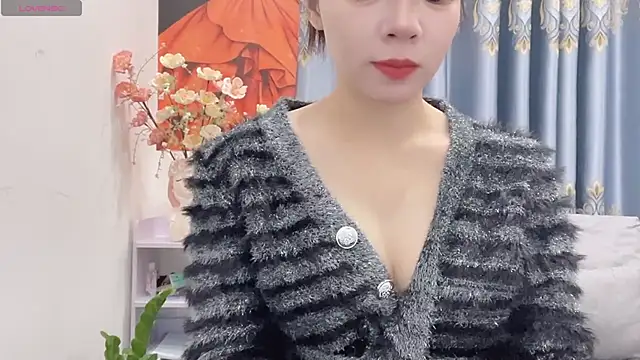 Snapshot of shishi_101 chatting on November 23, 2:00 am shishi 101 online show from November 23, 2:00 am