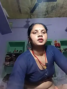 Divya Chandok online show from March 3, 10:20 pm