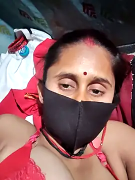 Divya Chandok online show from February 3, 3:17 pm