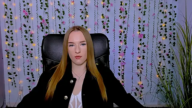 Snapshot of doll_vey chatting on March 4, 3:37 pm doll vey online show from March 4, 3:37 pm