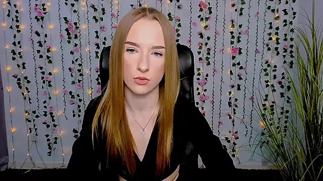 Snapshot of doll_vey chatting on March 7, 9:29 am doll vey online show from March 7, 9:29 am