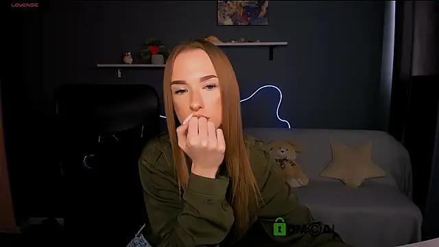 Snapshot of doll_vey chatting on March 17, 12:35 pm doll vey online show from March 17, 12:35 pm