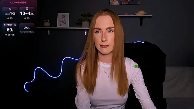 Snapshot of doll_vey chatting on September 18, 7:27 pm doll vey online show from September 18, 7:27 pm