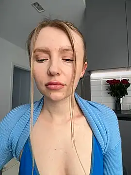 Snapshot of EvaBrooklyn chatting on March 10, 1:43 pm EvaBrooklyn online show from March 10, 1:43 pm