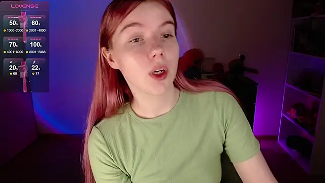 Strawberry juli online show from November 23, 7:19 am