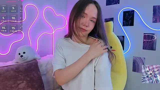 Dreamy Polly online show from March 13, 7:06 pm