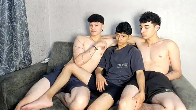 persy sexxx18 online show from March 19, 7:40 pm