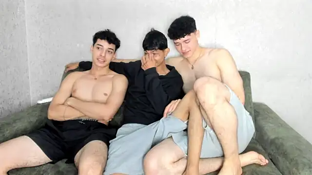 persy sexxx18 online show from March 20, 7:41 pm