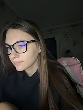 Snapshot of MrrKate chatting on November 19, 2:00 am MrrKate online show from November 19, 2:00 am