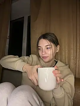 MrrKate online show from March 8, 2:04 am