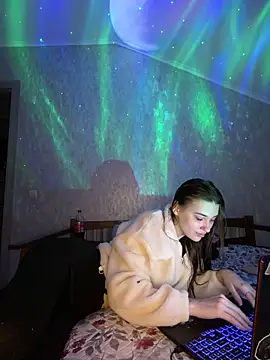 MrrKate online show from March 11, 11:00 pm