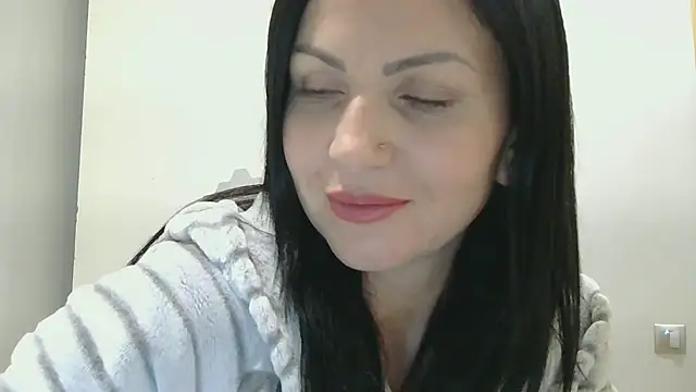 MystaLuuna online show from March 14, 10:49 pm