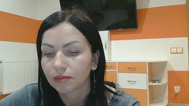 MystaLuuna online show from March 18, 6:26 pm