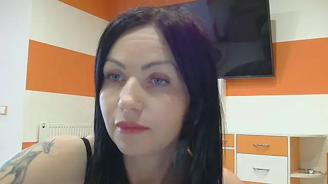 MystaLuuna online show from March 20, 3:14 pm