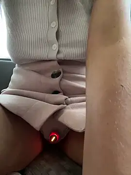 Snapshot of NataKitten chatting on September 28, 1:38 pm NataKitten online show from September 28, 1:38 pm