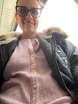 Snapshot of NataKitten chatting on October 11, 9:41 am NataKitten online show from October 11, 9:41 am