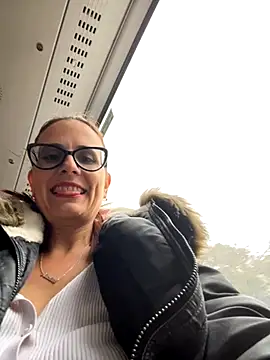 Snapshot of NataKitten chatting on October 16, 6:58 am NataKitten online show from October 16, 6:58 am