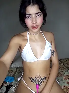 Snapshot of Im_Tiffany1 chatting on March 12, 10:37 am Im Tiffany1 online show from March 12, 10:37 am