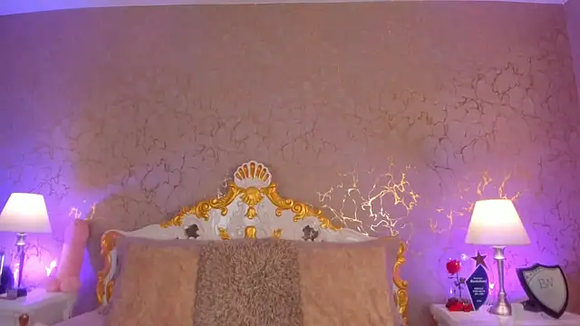 ScarlettWallace online show from July 14, 2:49 am