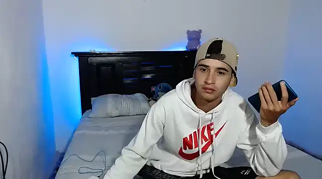 abrahamm 256 online show from February 27, 3:04 am