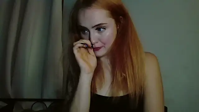 Snapshot of sluttypumpkin chatting on July 17, 3:13 am sluttypumpkin online show from July 17, 3:13 am