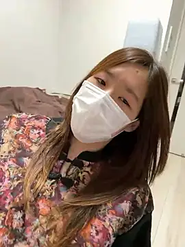 Snapshot of daiyo_kai_Gutara chatting on April 1, 1:41 pm daiyo kai Gutara online show from April 1, 1:41 pm