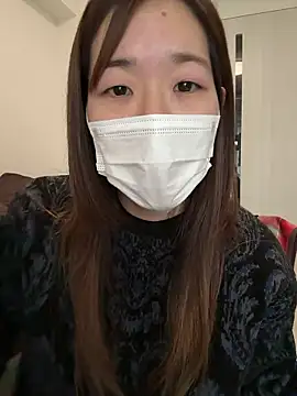 Snapshot of daiyo_kai_Gutara chatting on April 4, 6:33 am daiyo kai Gutara online show from April 4, 6:33 am