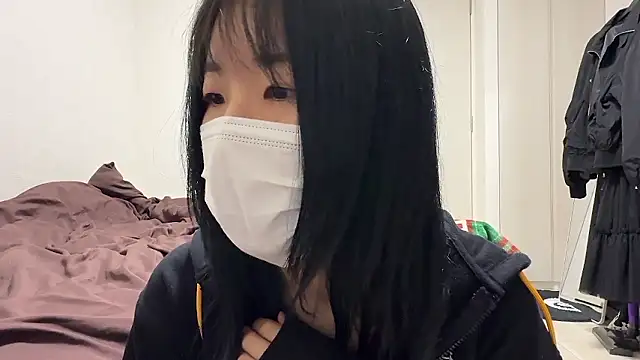 Snapshot of daiyo_kai_Gutara chatting on May 25, 1:06 pm daiyo kai Gutara online show from May 25, 1:06 pm
