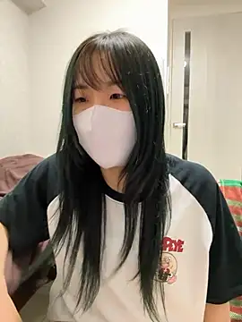Snapshot of daiyo_kai_Gutara chatting on June 7, 2:10 pm daiyo kai Gutara online show from June 7, 2:10 pm