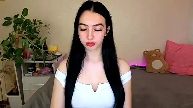 WildKittenX  online show from May 19, 5:03 am