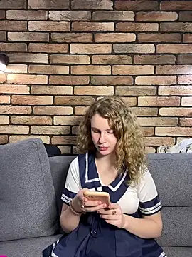 Snapshot of nemesidaM chatting on March 17, 4:33 pm nemesidaM online show from March 17, 4:33 pm