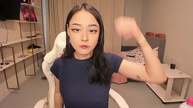 Snapshot of ka00ru_chan chatting on February 12, 8:53 am ka00ru chan online show from February 12, 8:53 am