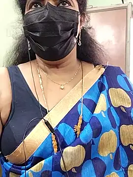 Snapshot of abinaya26 chatting on September 20, 6:25 am abinaya26 online show from September 20, 6:25 am