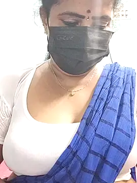 Snapshot of abinaya26 chatting on October 2, 7:54 pm abinaya26 online show from October 2, 7:54 pm