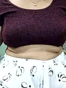 Snapshot of abinaya26 chatting on October 4, 8:18 pm abinaya26 online show from October 4, 8:18 pm