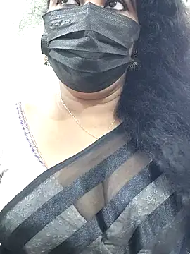 Snapshot of abinaya26 chatting on October 9, 4:54 am abinaya26 online show from October 9, 4:54 am