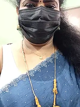 Snapshot of abinaya26 chatting on October 13, 7:08 am abinaya26 online show from October 13, 7:08 am