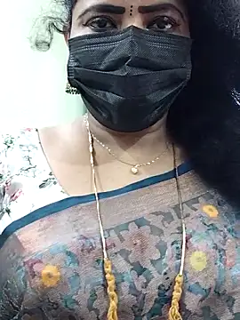 Snapshot of abinaya26 chatting on October 15, 8:14 am abinaya26 online show from October 15, 8:14 am