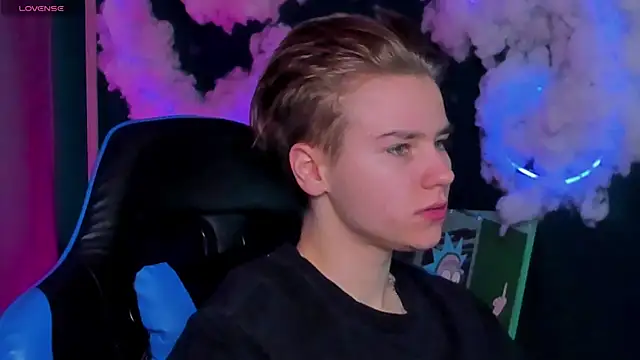 Jean Wilsons online show from March 12, 11:27 am