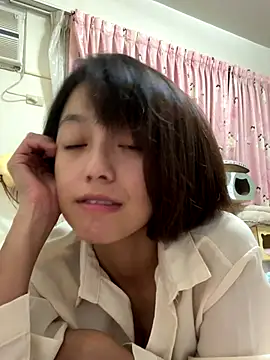 ladypaggy online show from September 25, 3:38 pm