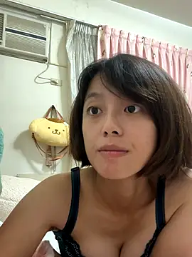 ladypaggy online show from October 9, 3:21 pm