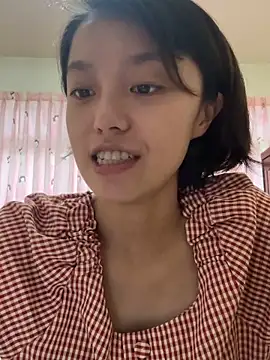 Snapshot of ladypaggy chatting on March 3, 6:30 am ladypaggy online show from March 3, 6:30 am