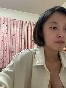 Snapshot of ladypaggy chatting on March 28, 3:22 pm ladypaggy online show from March 28, 3:22 pm